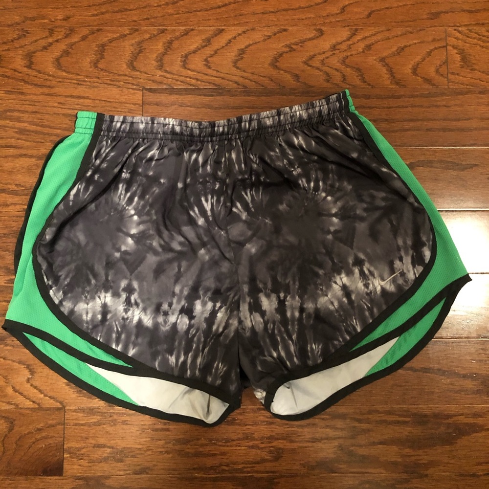 Nike Dry Tempo Shorts